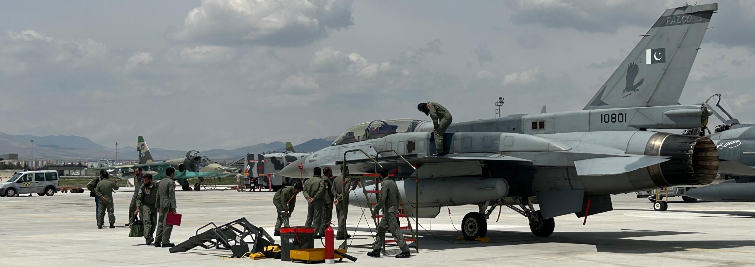 10801 F-16D 5(MR)Sq Konya 2023(5) BANNER